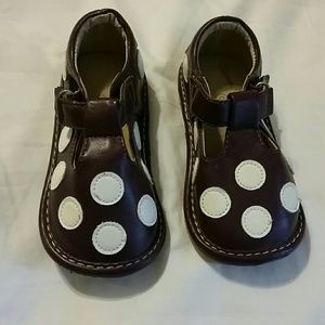 LIKE NEW!! Girls size 6