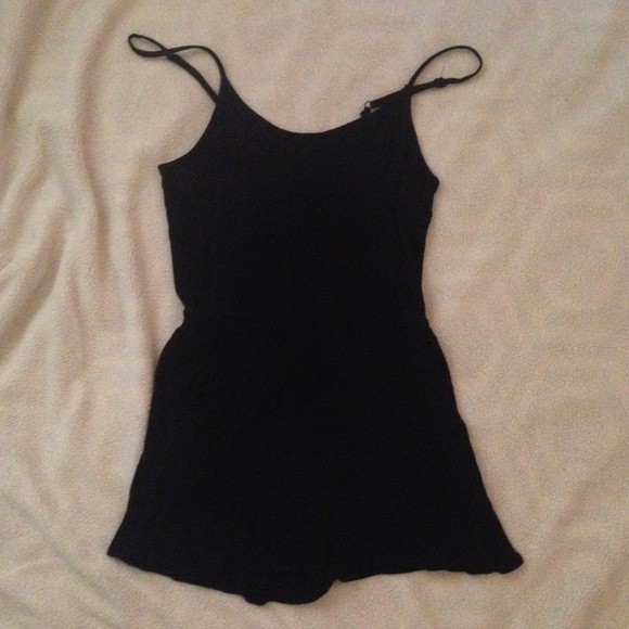 Black romper - Picture 1 of 4