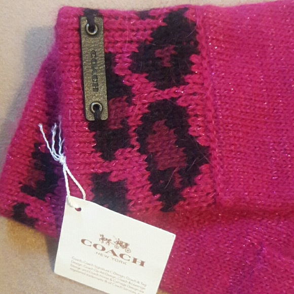 💞COACH OCELOT TECH TOUCH KNIT GLOVE - Picture 4 of 4