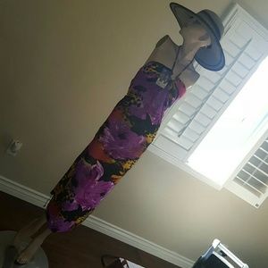 Backless maxi dress