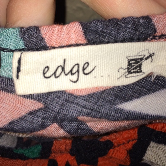 One sleeve Aztec dress! - Picture 2 of 2