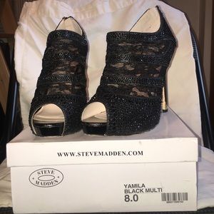 Stunning black heels with beading and lace