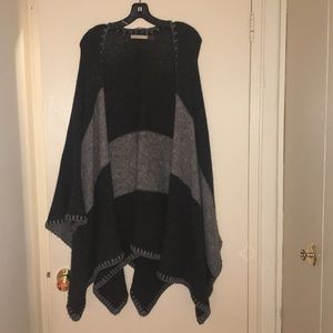 Alice and Olivia Poncho