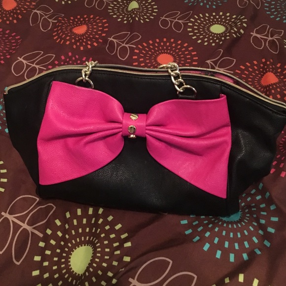 Betsey Johnson Bag - Picture 1 of 4