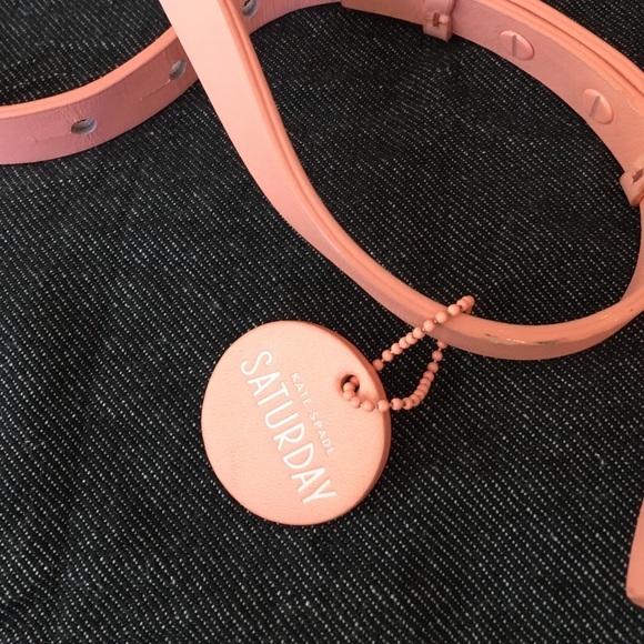 Kate Spade Saturday Coral Cross Body. - Picture 3 of 3