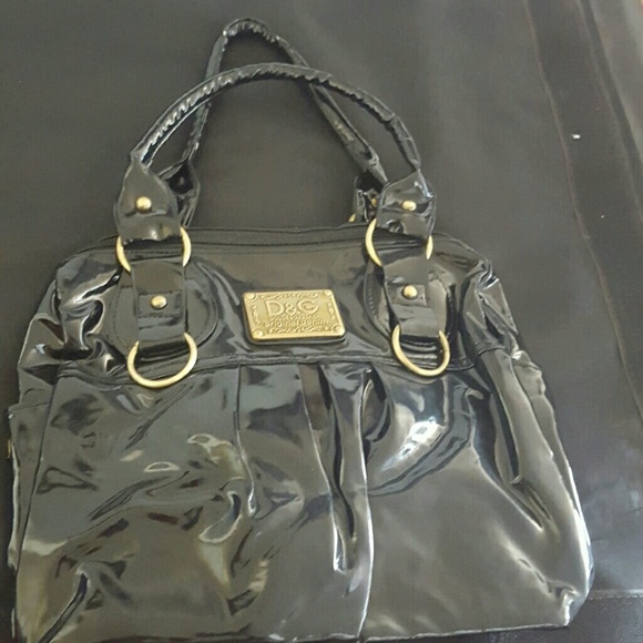 Black rubber bag D G knock