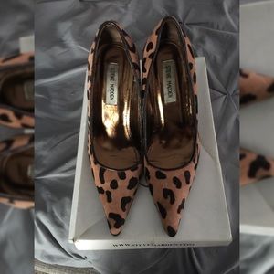 Steve Madden leopard 3 inch heels size 7
