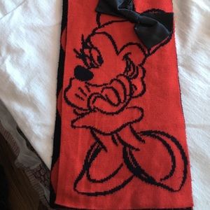 HP🎉🎉❤️DISNEY MINNIE Mouse SCARF💕