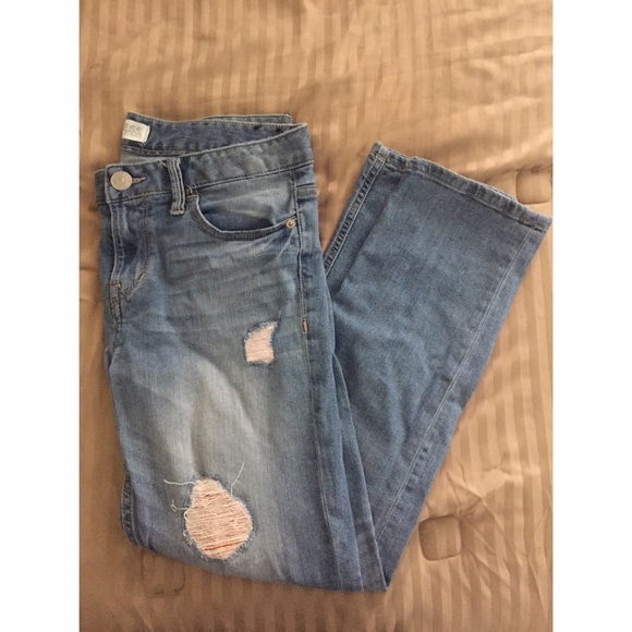 Ripped Boyfriend Jeans