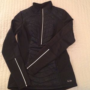 Runner's pullover