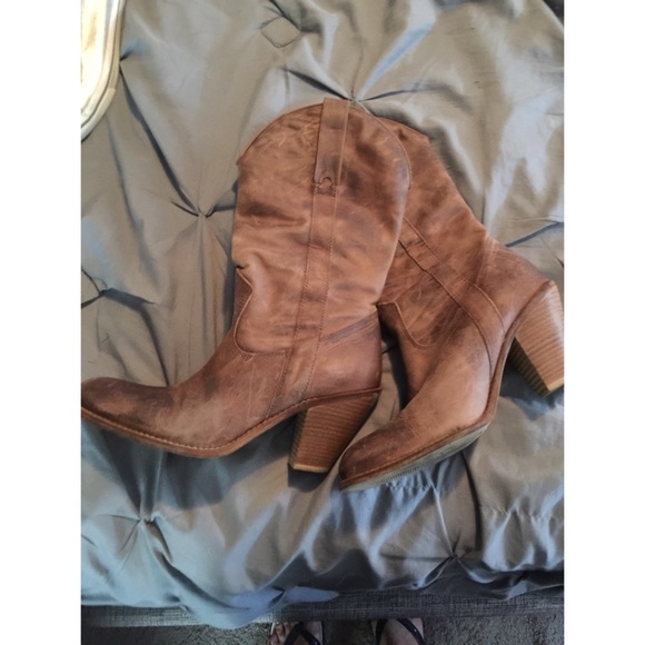 Jessica Simpson cowboy boots size 7