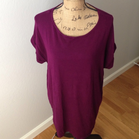 Plum short sleeve sweater