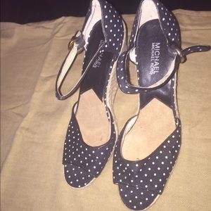 Michael kor polkadot wedge heels ❤️