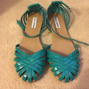 Steve Madden Teal Flats!