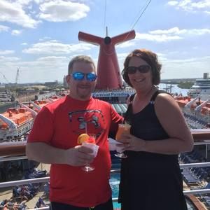 Meet your Posher, Lori