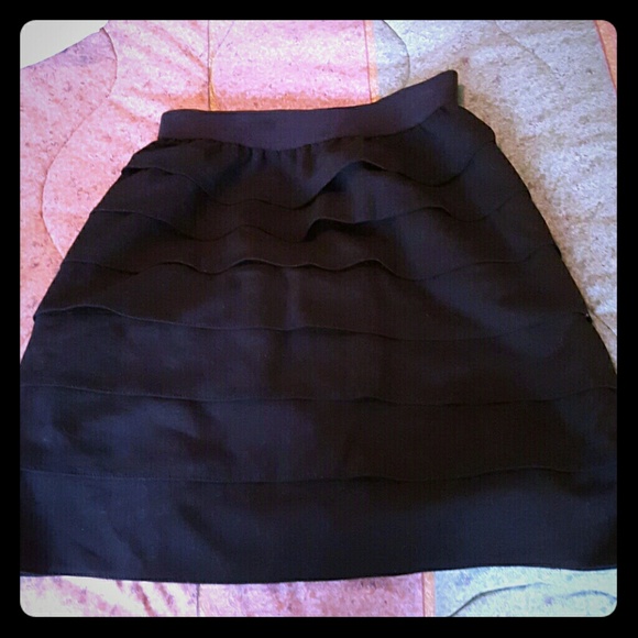 Black layered Nine West skirt size 12