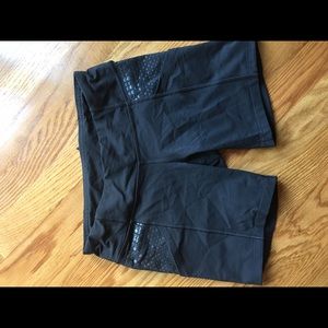 Lululemon Dart and Dash Shorts size 6