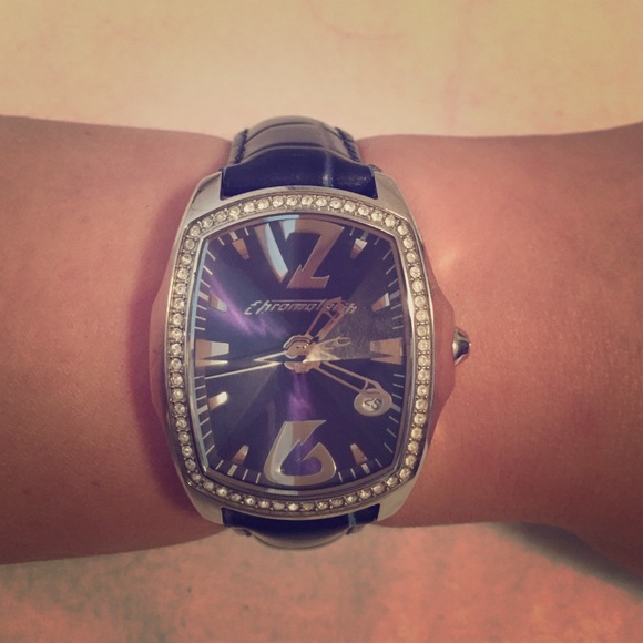 ✨NWOT✨Chronotech watch