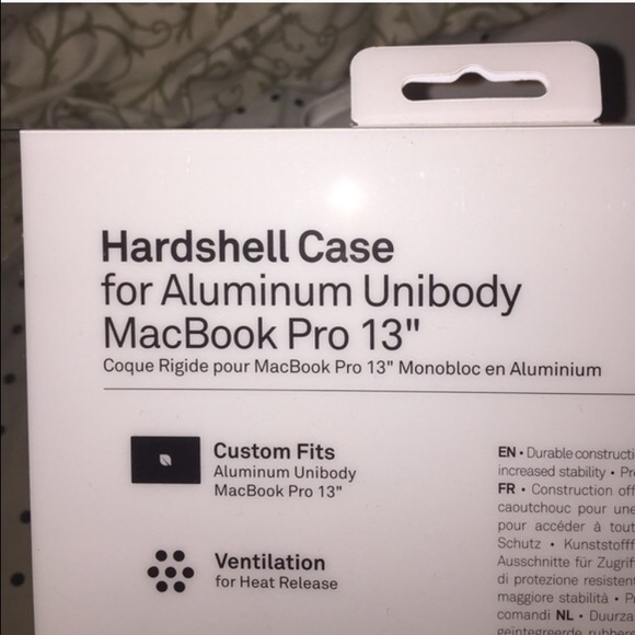 hard shell case for 13 inch Mac pros!🍎