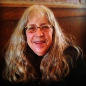 Meet your Posher, Cynthia