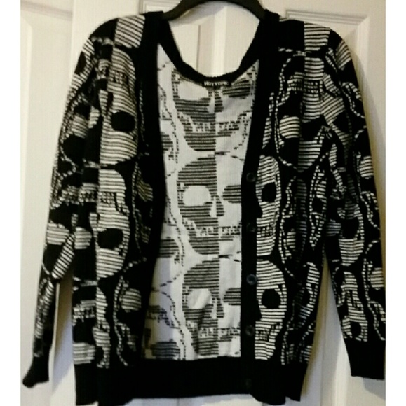 Hot Topic Sweaters - Hot Topic skulls cardigan
