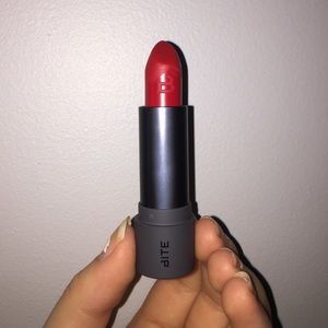 Amuse Bouche Bite Lipstick (Gazpacho)