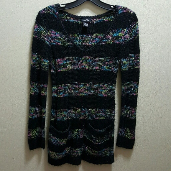 Women's sweater