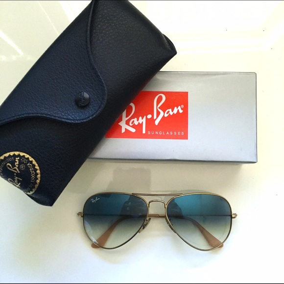 Ray-Ban Blue Gradient Aviators - Picture 3 of 4