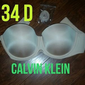 Calvin Klein Push-Up Bra 34D