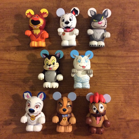 Whiskers and Tales Vinylmations