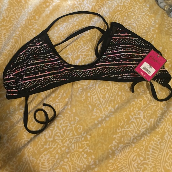 NWT bikini top
