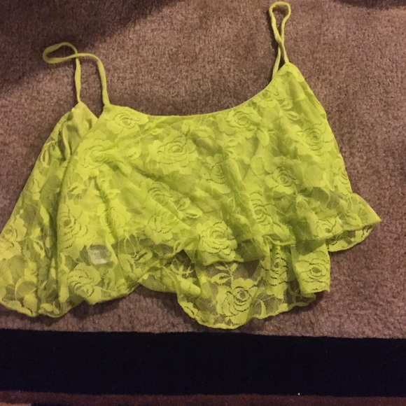 ⭐️F21 lime green flounce crop top size M - Picture 3 of 4