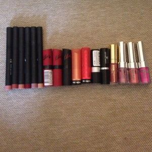 HUGE lip product lot