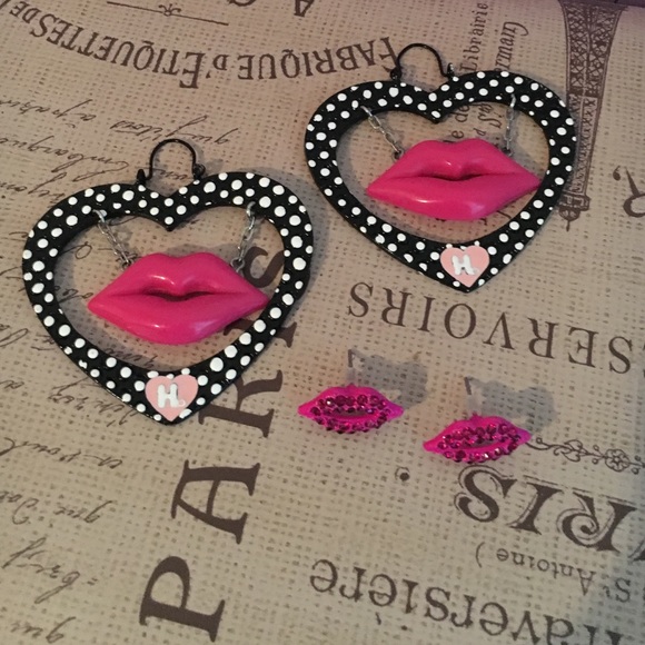Lip Earring Bundle (One Pair is Harajuku Lovers)