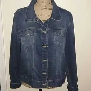 Stylish women's jean jacket