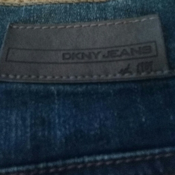 Jeans - Picture 3 of 4