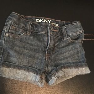 DKNY 2T hipster denim shorts