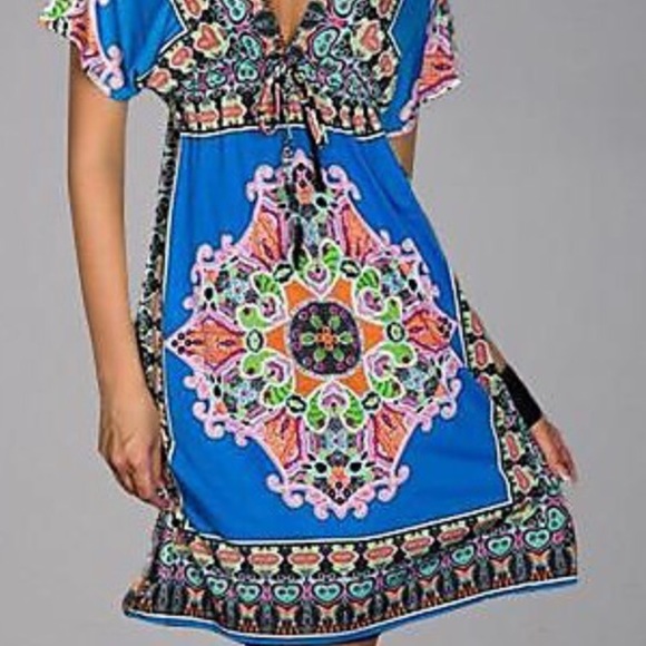 ๐HOST PICK๐๐V PLUNGE BEACH RESORT DRESS๐ - Picture 3 of 3