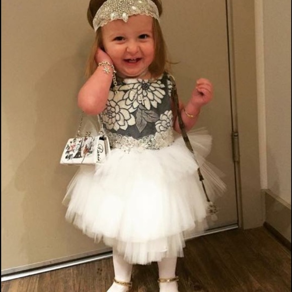 Le pink gorgeous dress sz 24 months girls