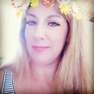 Meet your Posher, Staci