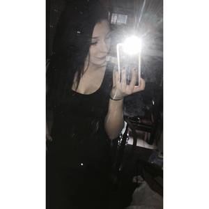 Meet your Posher, Bailey