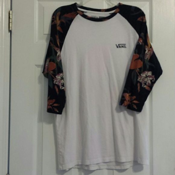 Vans relaxed fit baseball t like new condition