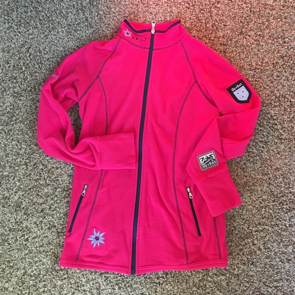 Size 4 super soft pink Alp-n-Rock fleece sweater