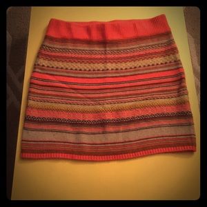 Woven skirt