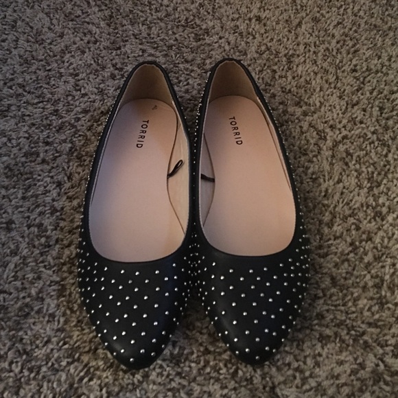 Size 11 flats