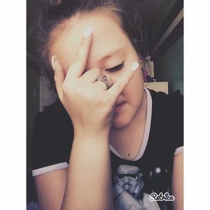 Meet your Posher, Anneliese