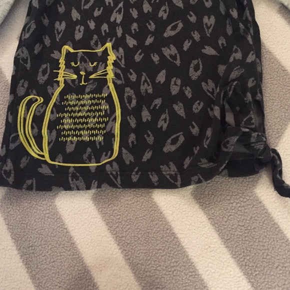 Cat tee - Picture 2 of 2