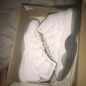 Jordan legend blues (gs)