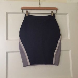 🎯SOLD🎯 Bebe bandage skirt