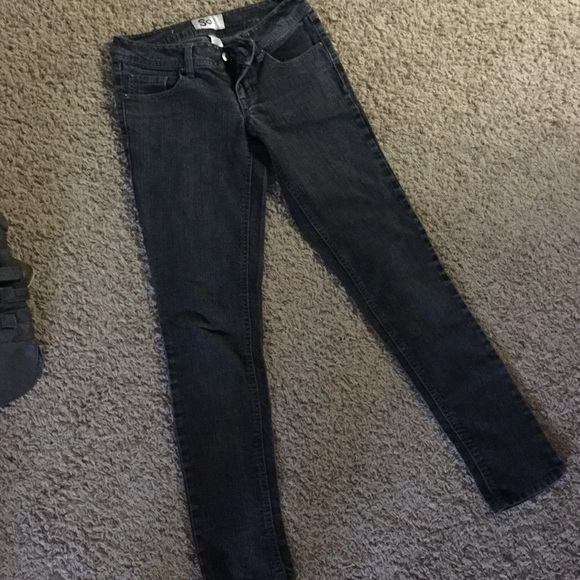 Skinny jeans